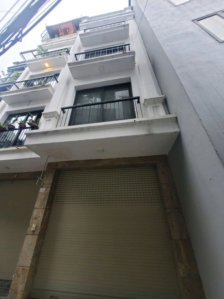Bán nhà Tư Đình,Long Biên 5 tầng,57m oto vào nhà nhỉnh 12 tỷ