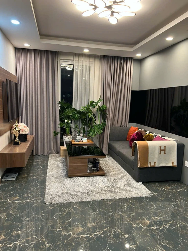 ĐÃ CÓ GIÁ CUỐI - 2 ngủ 71m2 bc Đông Nam tại Seasons Avenue  bán giá 6.1 tỷ (slot ô tô)