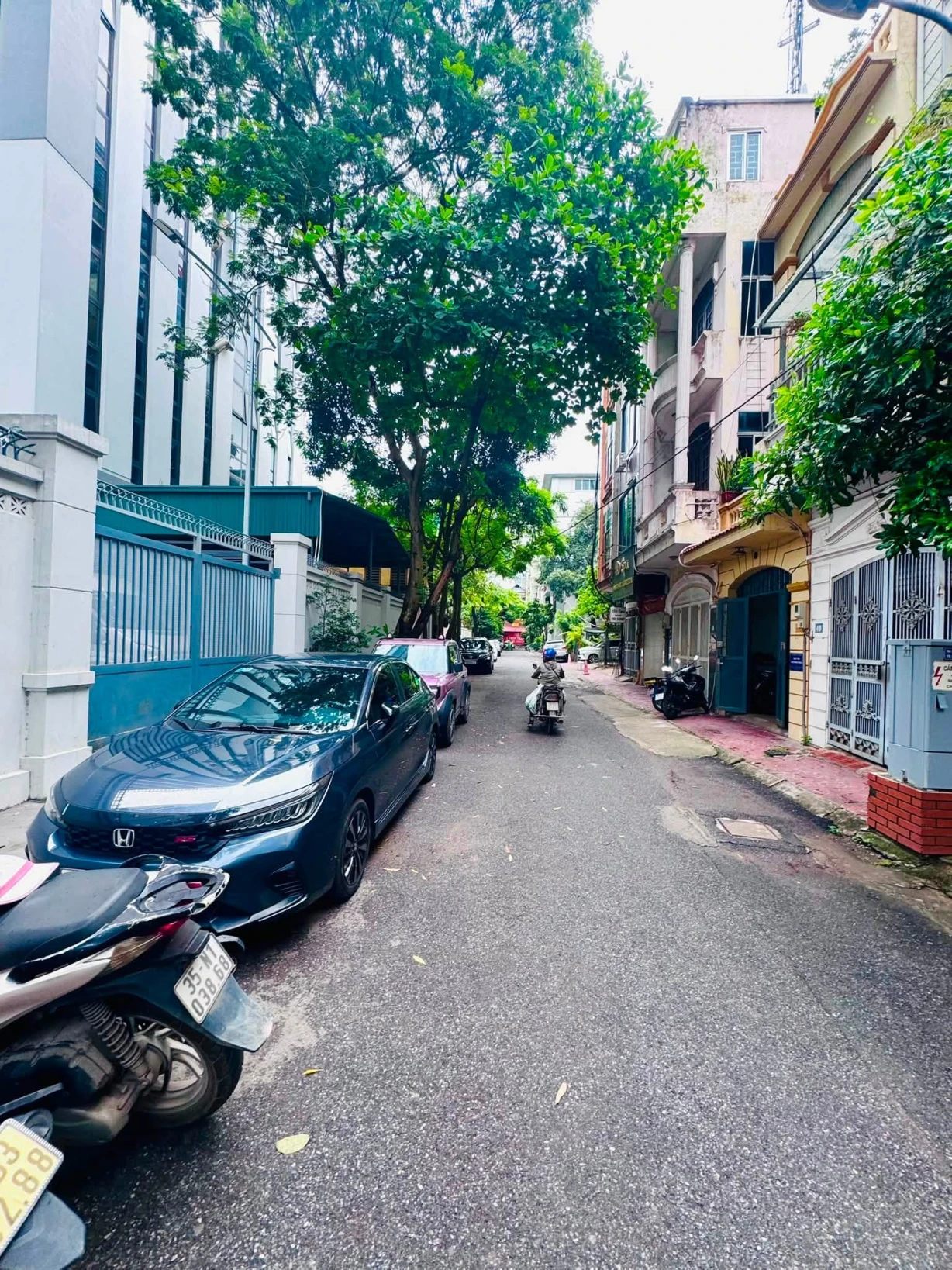NHÀ PHỐ, HOÀNG SÂM, CẦU GIẤY-PHÂN LÔ-Ô TÔ-KD: 60M X4T, MT 3,8M, GIÁ 24,5 TỶ.