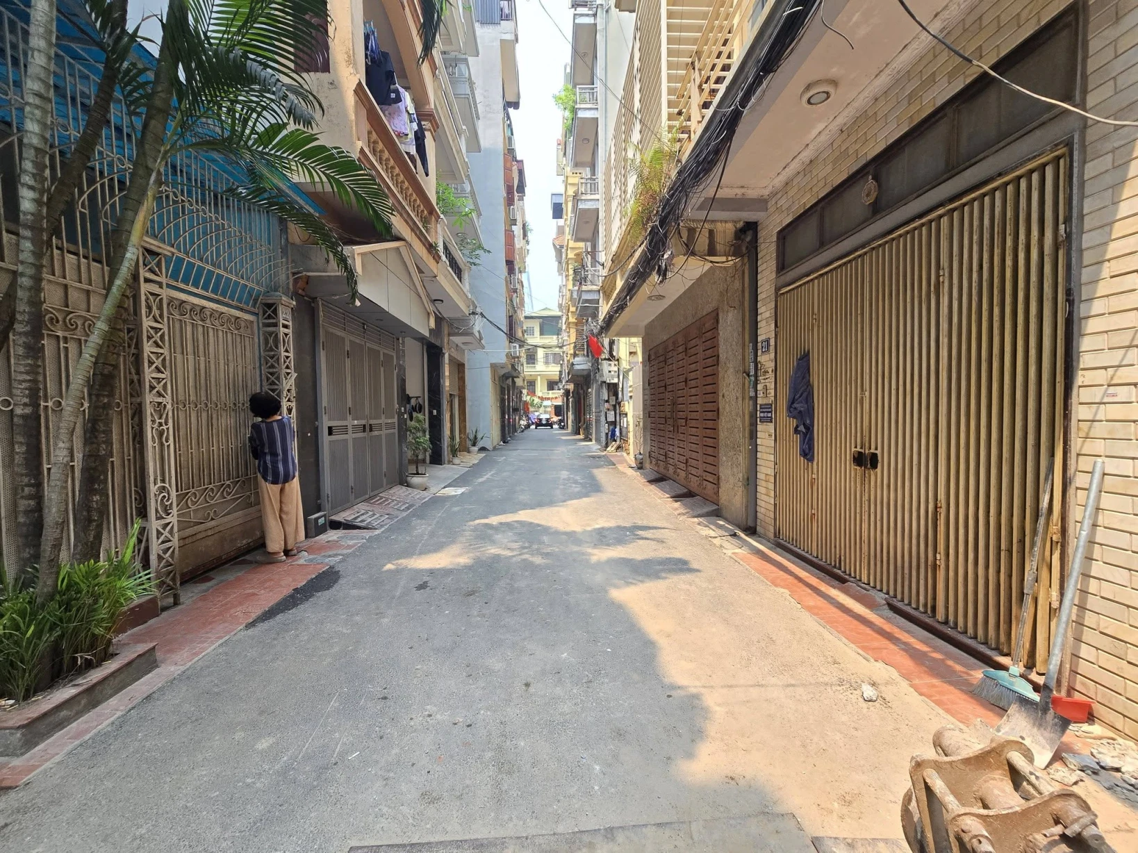 MẢNH ĐẤT,PHỐ HOÀNG SÂM, CẦU GIẤY-PHÂN LÔ-KD-Ô TÔ: 50M, MT 3,8M, GIÁ 19,8 TỶ.