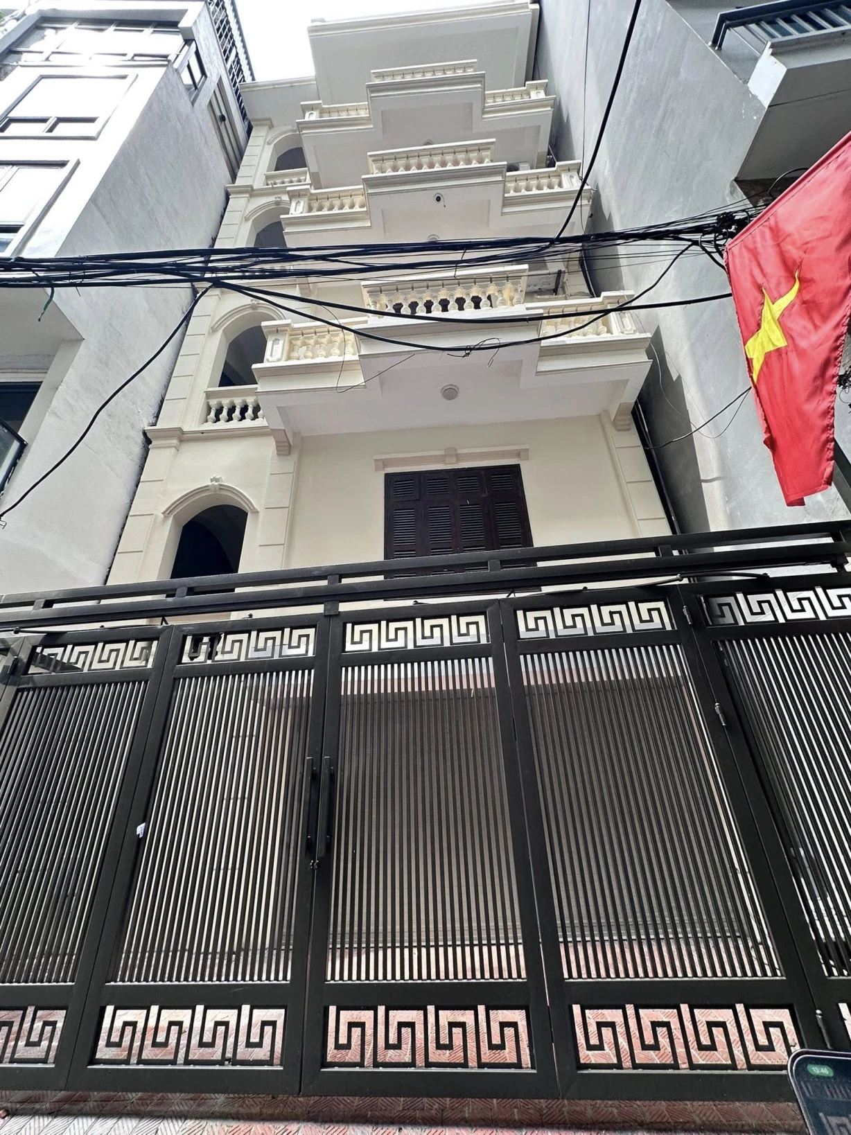 NHÀ PHỐ, LẠC LONG QUÂN, TÂY HỒ-KD-Ô TÔ: 95M X5T, MT 7M, GIÁ 31,9 TỶ.