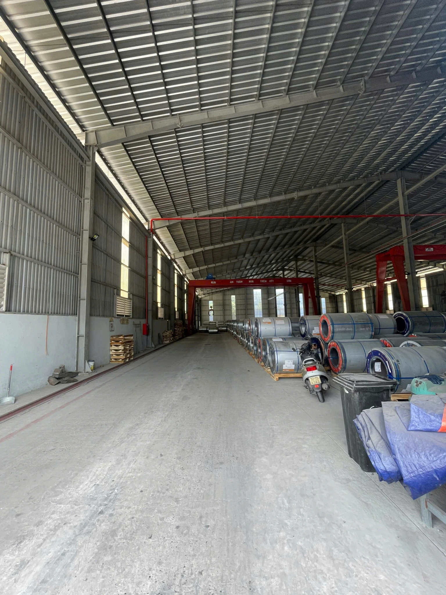 Cho thuê kho xưởng KCN Hòa Khánh Liên Chiểu Đà Nẵng dt1000m2 pccc tự động