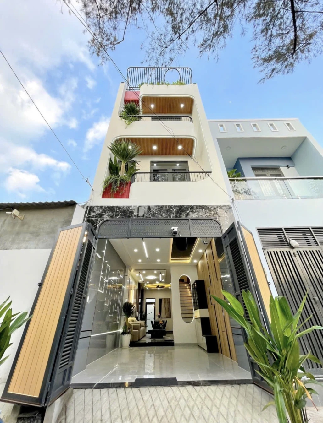 Nhà 2 Tầng hẻm xe tải thông Đường LÊ VĂN KHƯƠNG, Diện tích 100m2  không Quy hoạch.