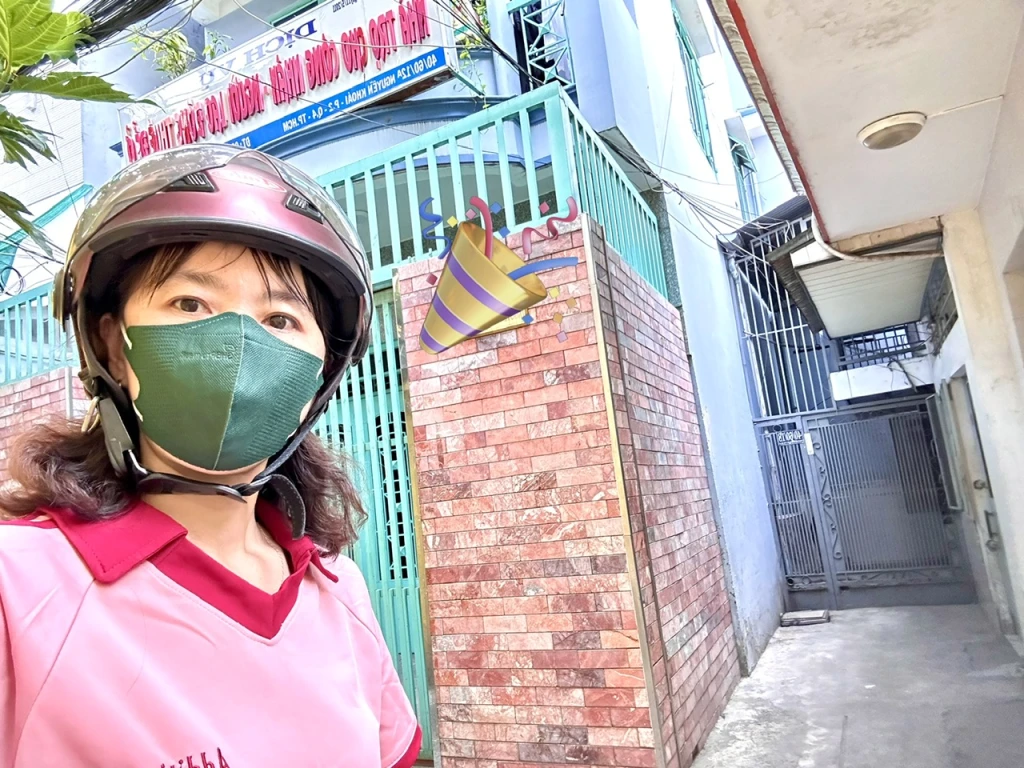 BÁN NHÀ DT HƠN 66M2 CHỈ 5 ĐỒNG 8- Đ.NGUYỄN KHOÁI- GIAO THƯƠNG GIỮA TÔN THẤT THUYÊT- BẾN VÂN ĐỒN- GẦN RƯỜNG ĐH NGUYỄN TẤT THÀNH.