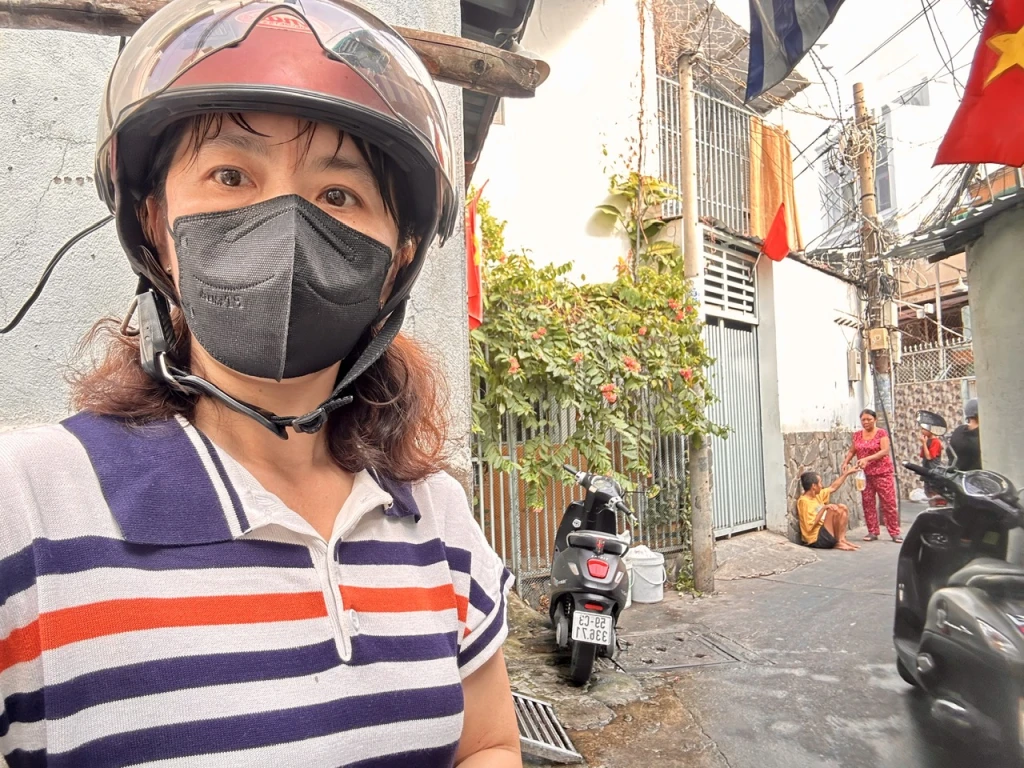 SIÊU PHẢM BÁN NHÀ GIÁ TỐT- Đ.XÓM CHIẾU CHỈ 5 ĐỒNG NHỈNH- GIAO THƯƠNG TÔN ĐẢN VÀ ĐOÀN VĂN BƠ- RA HOÀNG DIỆU GẦN ĐH NGUYỄN TẤT THÀNH.