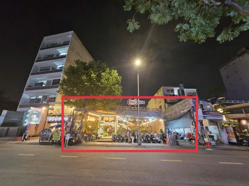 Bán nhà mặt tiền Thoại Ngọc Hầu, Diện tích 2200m2 thổ cư giá 410 tỷ