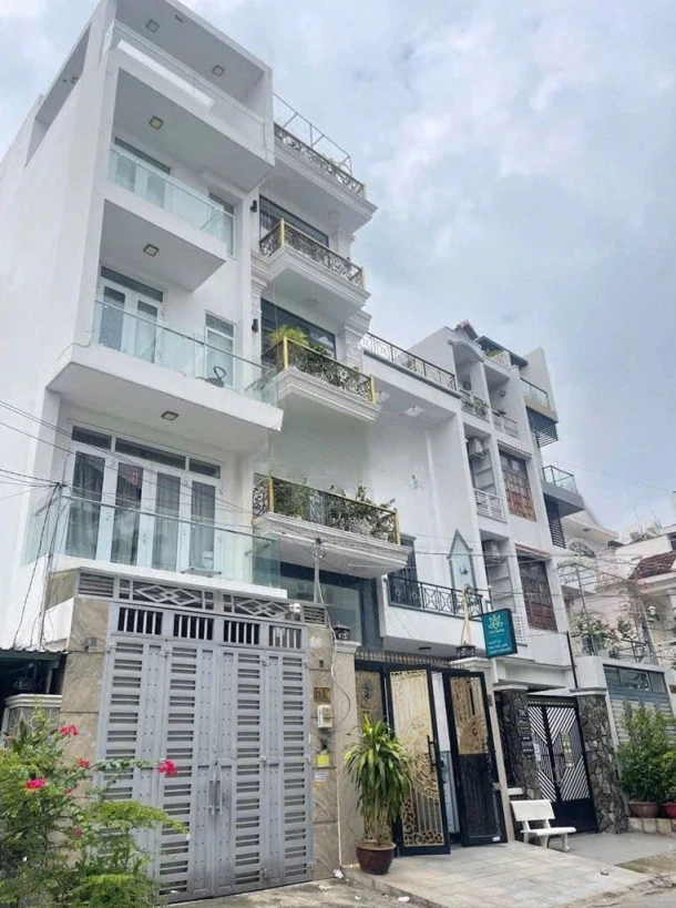 Cho thuê nhà nguyên căn – P. Tân Quy, Quận 7- Mặt tiền đường số - 80mư - 4 tầng - 40tr/tháng