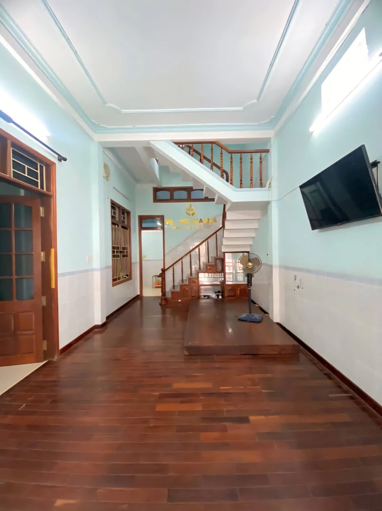 Cho thuê nhà nguyên căn FULL NỘI THẤT mặt tiền Trần Thị Lý( khu Ghềnh Ráng), Quy Nhơn.