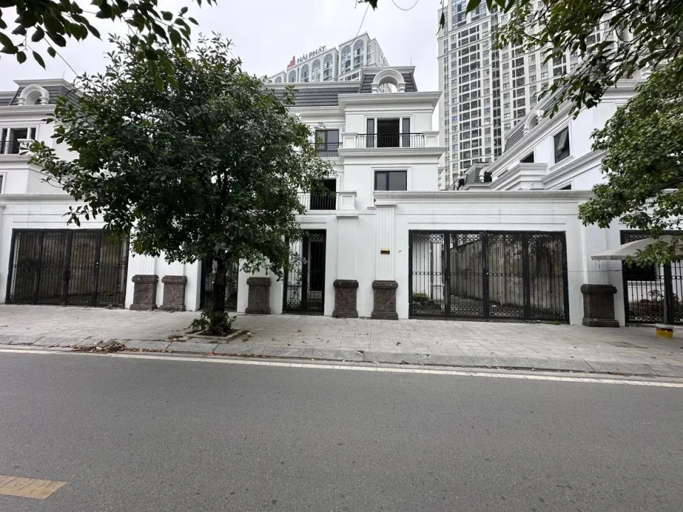 BÁN BIỆT THỰ SONG LẬP BT-17 ROMAN PLAZA TỐ HỮU – 191M2 – 4 TẦNG – MẶT TIỀN 11M – GIÁ 49,5 TỶ