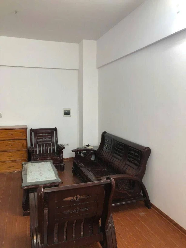 Căn hộ tầng 5 thang bộ