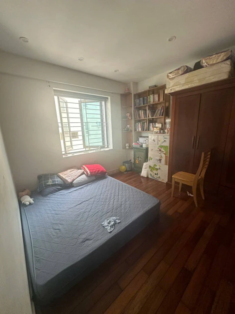 Căn Hộ 79,2m2 ở Long Biên