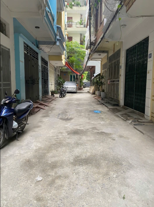 💥 Láng - 40m2 - Ô tô đỗ cửa - Thang máy nhập khẩu - Hai thoáng vĩnh viễn - Ngõ nông - Gần phố - Ba bước chân ra chợ - Full nội thất cơ bản 💥