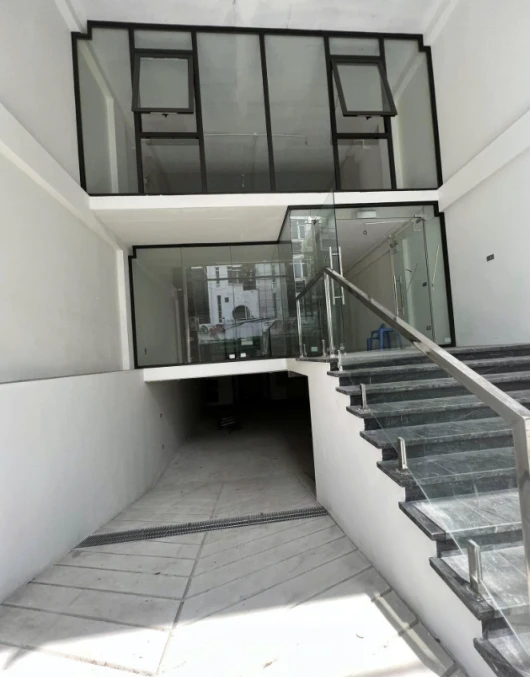 Cho thuê mặt bằng kinh doanh tầng 1,3,4,5,6,9 trong tòa nhà 9 tầng có thang máy tại mặt phố Hoàng Văn Thái, Khương Trung, Thanh Xuân