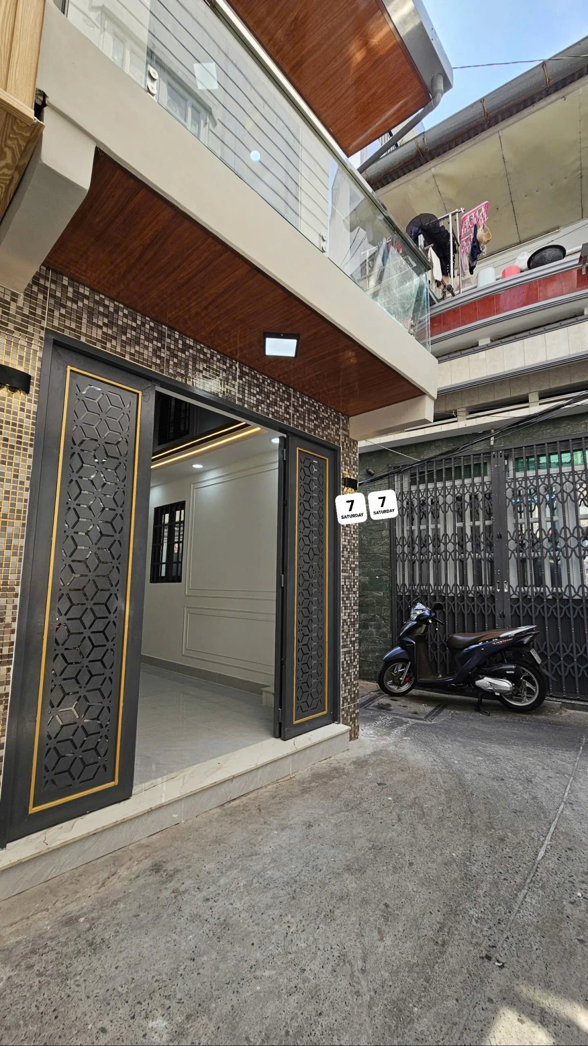 Bán nhà sát mặt tiền hẻm q4 trung tâm 
Ngang 3 dài 7.8 nở hậu 8.6 m
ĐÚC BÊ TÔNG MỚI CÓ 3 ĐỒNG