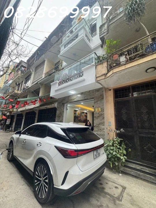 BÁN NHÀ PHÂN LÔ VIP NGUYỄN CHÍ THANH Ô TÔ VÀO NHÀ KINH DOANH 45M2 5 TẦNG 17.5 TỶ