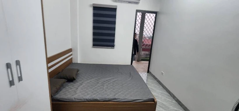 Bán nhà dòng tiền thúy lĩnh 6 tầng thang máy long lanh VF3 thông hoàng mai