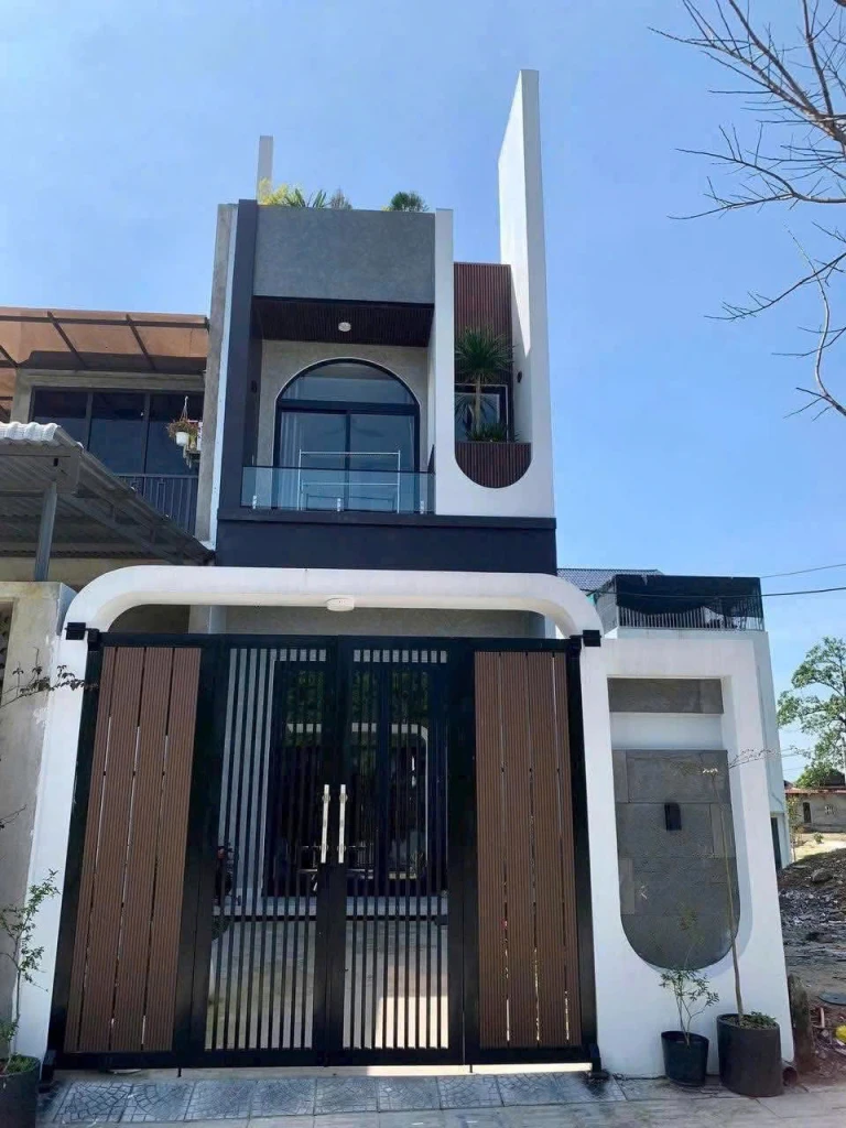 CHỦ CẦN VỐN BÁN GẤP GIẢM HẲN 150TR CHO CĂN NHÀ LẦU MỚI HOÀN THIỆN TẠI BIÊN HÒA CHỈ 600TR DỌN VÀO Ở NGAY