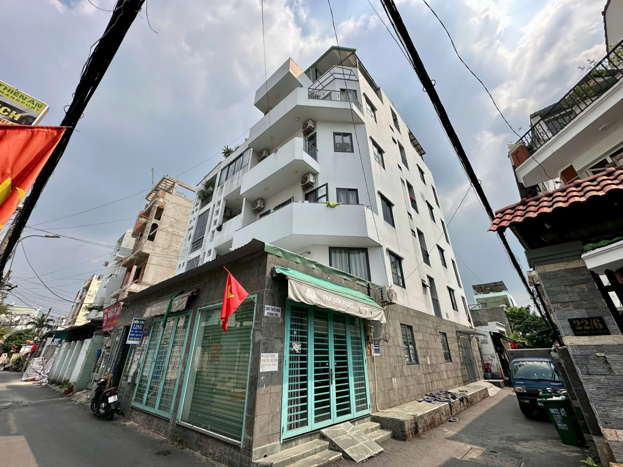 (Tin thật 100%) Bán tòa CHDV lô góc 212m2 x 24P tại Quang Trung - HXH 6m - DT 1,9 tỷ ~ 7,4%/năm