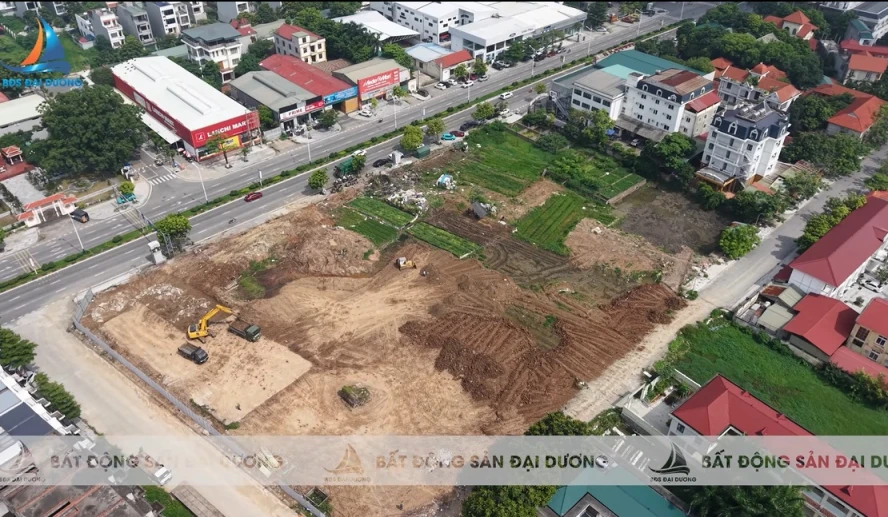 BÁN NHÀ LIỀN KỀ TÍCH SƠN ĐƯỜNG NGUYỄN TẤT THÀNH