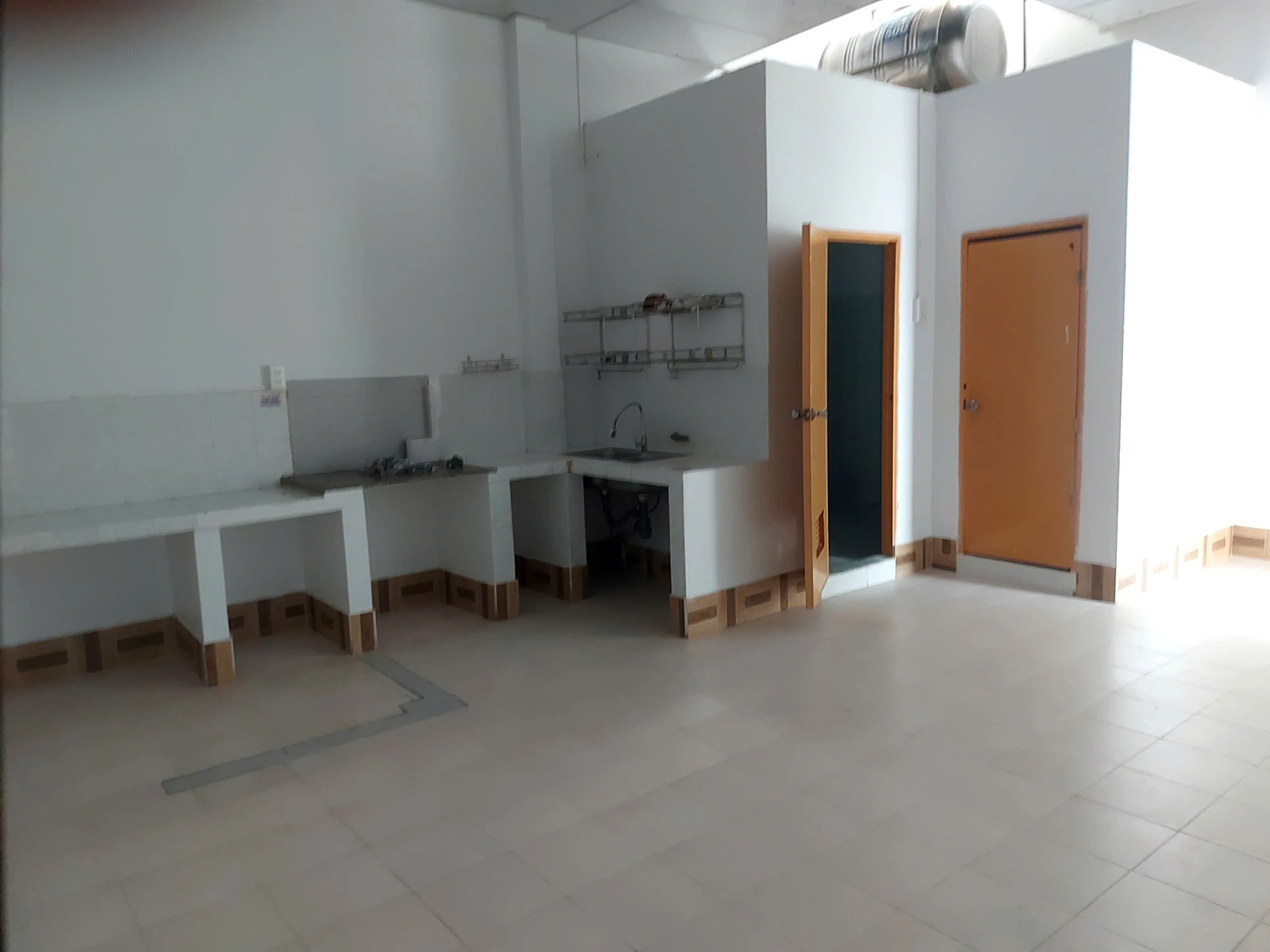 CHO THUÊ NHÀ NGUYÊN CĂN – HẺM 5M, RỘNG RÃI, THOÁNG MÁT