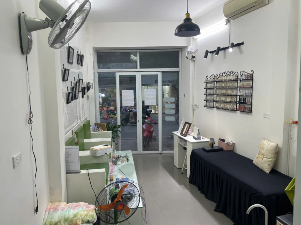 CHO THUÊ  MẶT BẰNG TẦNG 1 ĐẸP, GIÁ TỐT – LƯƠNG ĐỊNH CỦA, ĐỐNG ĐA HÀ NỘI