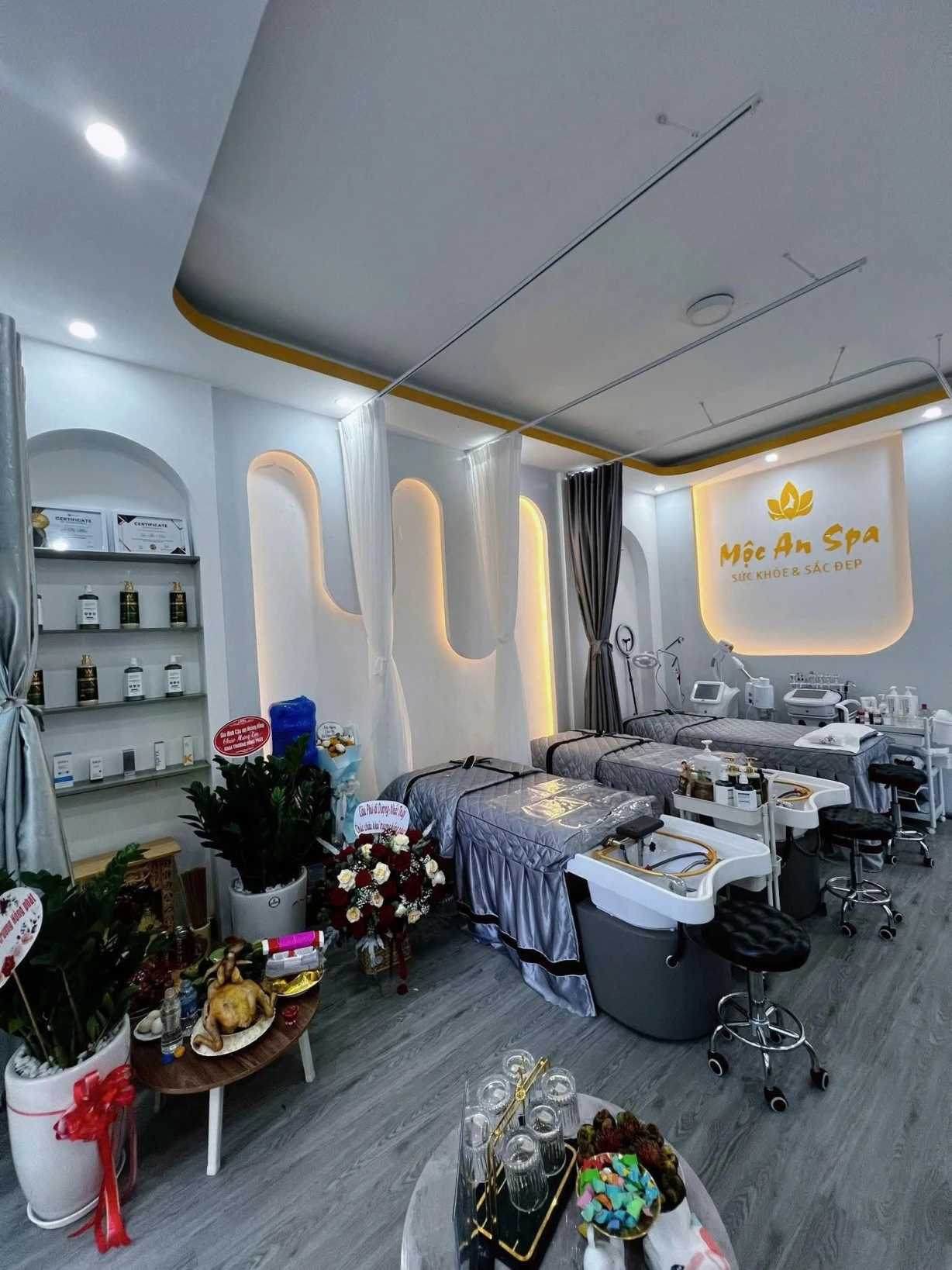 SHARE MẶT BẰNG NGÀNH NAIL MI PHUN XĂM TẠI ĐỐNG ĐÀ, HÀ NỘI