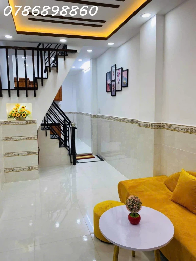 BÁN GẤP NHÀ HẺM 30/99 LÂM VĂN BỀN, PHƯỜNG TÂN KIỂNG, QUẬN 7
