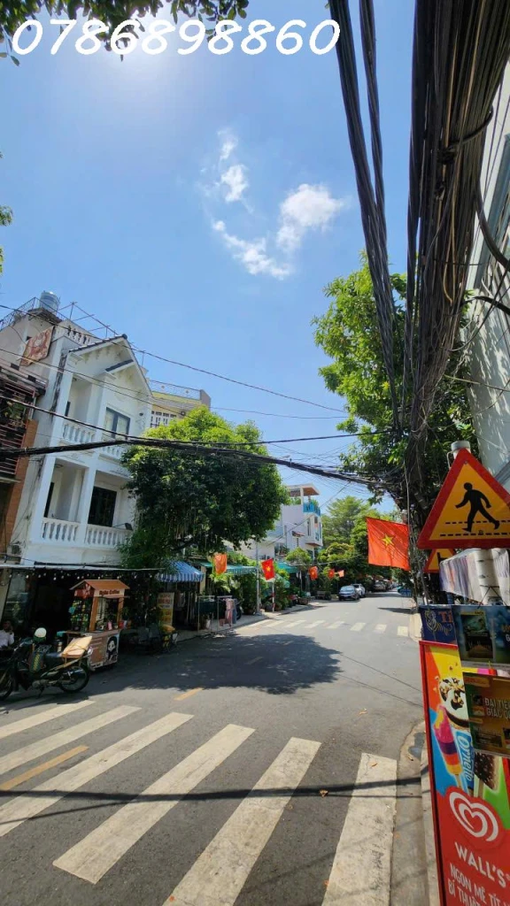 BÁN GẤP NHÀ MẶT TIỀN ĐƯỜNG SỐ 2, PHƯỜNG TÂN QUY, QUẬN 7
