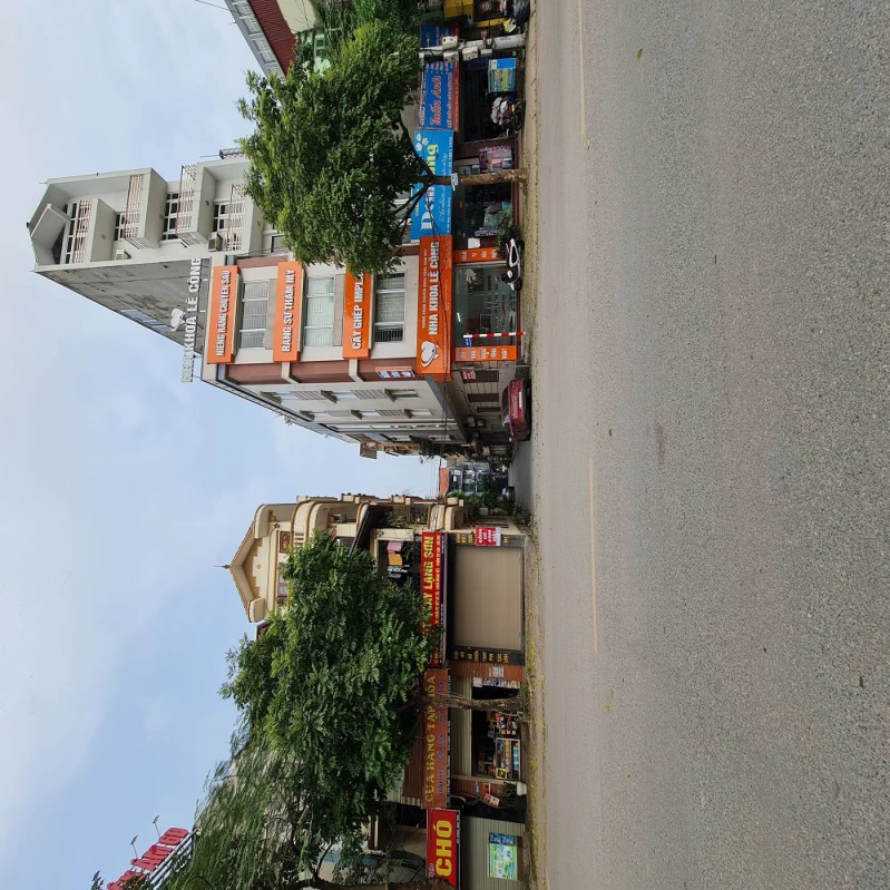 Nhà 3 tầng kinh doanh sầm uất tại Trâu Quỳ, Gia Lâm, HN. 100m2 sàn 9 tỷ x. Lh 0989894845