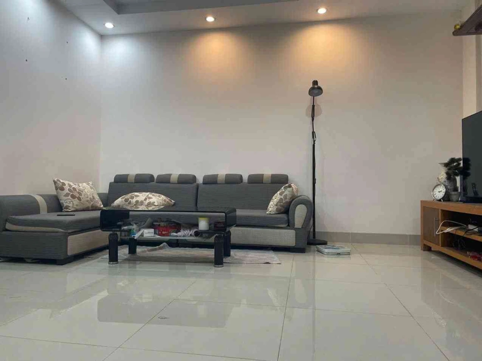 Chung cư Thạch Bàn 4.1 tỷ có 2 ngủ vệ sinh riêng,view phòng thoáng