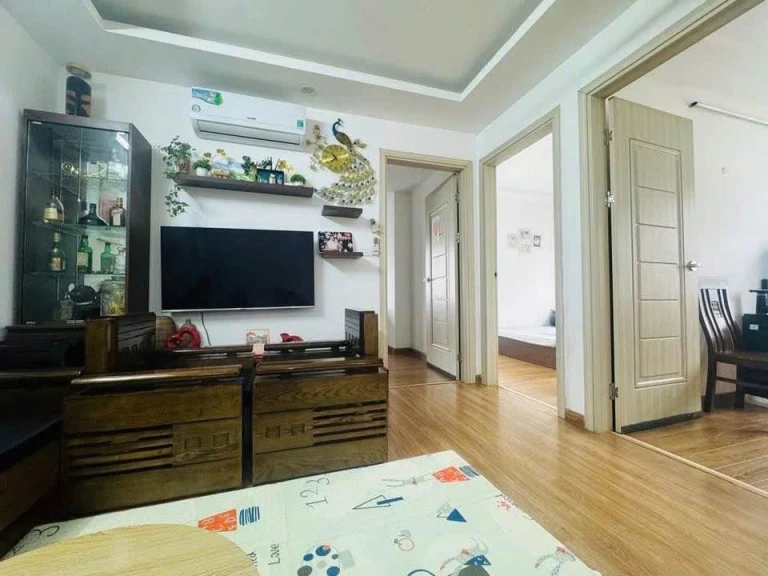Giá Tốt. Bán Ngay Chung Cư Việt Hưng, Long Biên 75m2, chỉ 4,25 tỷ (sổ sẵn)