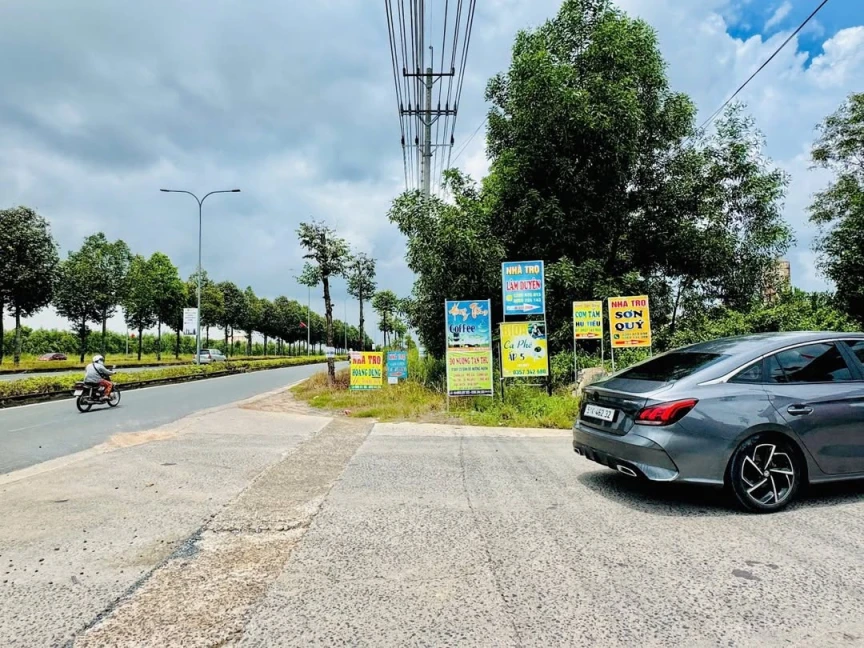 Chính chủ bán gấp lô Minh Hưng SIKICO