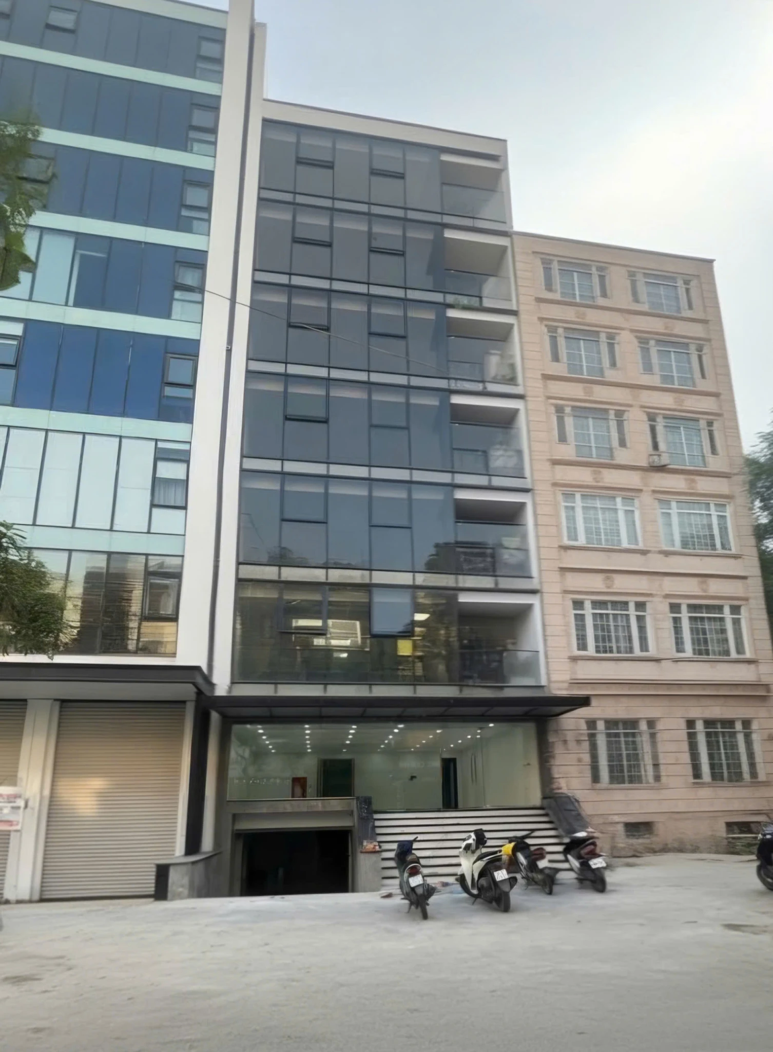 Tôi cho thuê nhà, 136m2- 7T, Bạch Mai, Lạc Trung, Võ Thị Sáu -72 tr