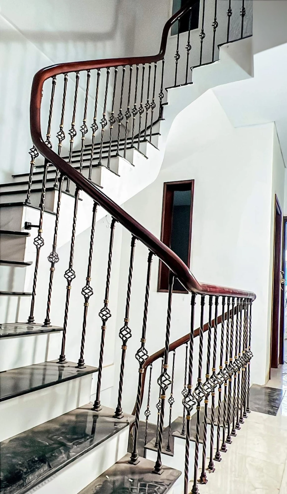 Cho thuê nhà, 83m2_ 5T; Đào Duy Từ, Mã Mây, Hàng Bạc, Hoàn Kiếm -34 tr