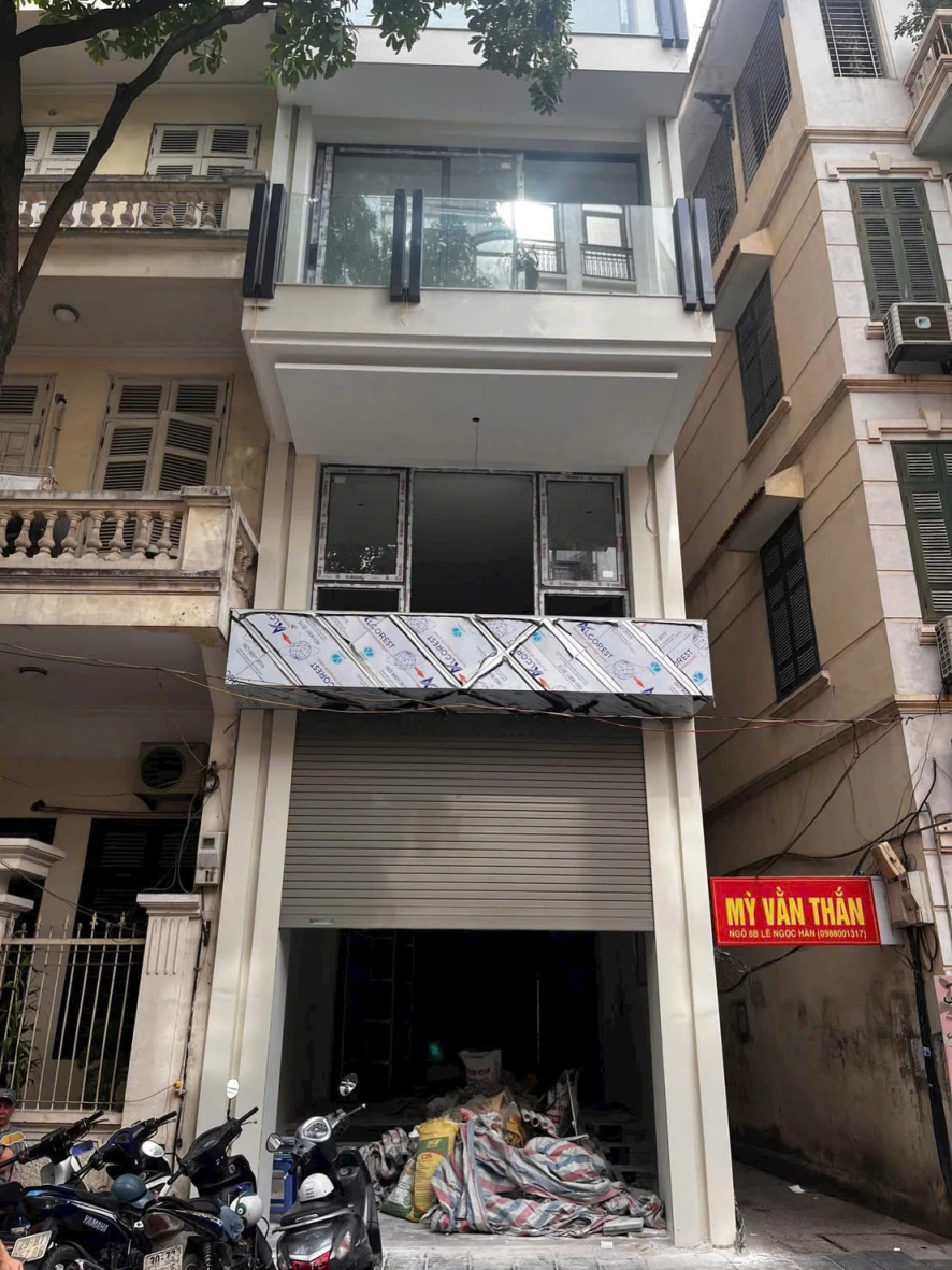 Cho thuê nhà mặt phố lê ngọc hân 80m x2 tầng mặt tiền 4,2m có thang máy, phù hợp mọi mô hình kinh doanh
