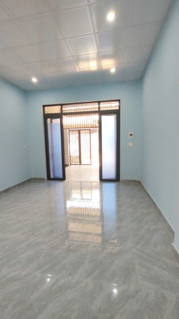 CHO THUÊ NHÀ TRỆT LỬNG – HẺM 230 NGÔ QUYỀN, BUÔN MA THUỘT, ĐẮK LẮK