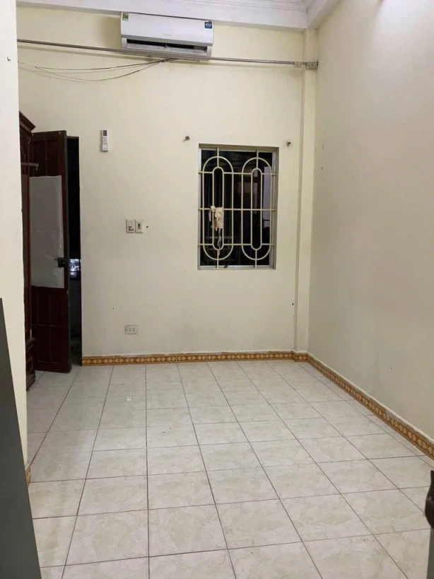 CHO THUÊ NHÀ NGUYÊN CĂN 3 TẦNG NGÕ 179/64/41 VĨNH HƯNG – FULL ĐỒ – GIÁ 7.5 TRIỆU