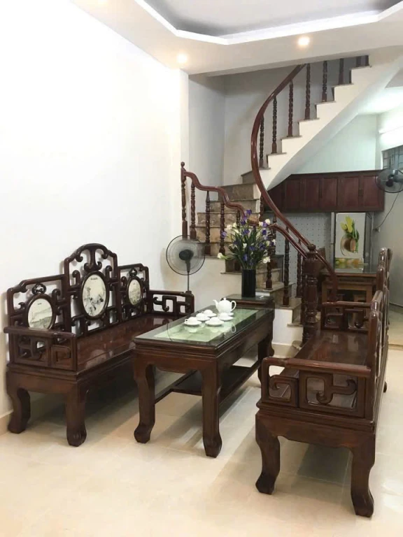 CHO THUÊ NHÀ NGUYÊN CĂN – NGÕ 122 ĐƯỜNG LÁNG, NGÃ TƯ SỞ ĐỐNG ĐA HÀ NỘI