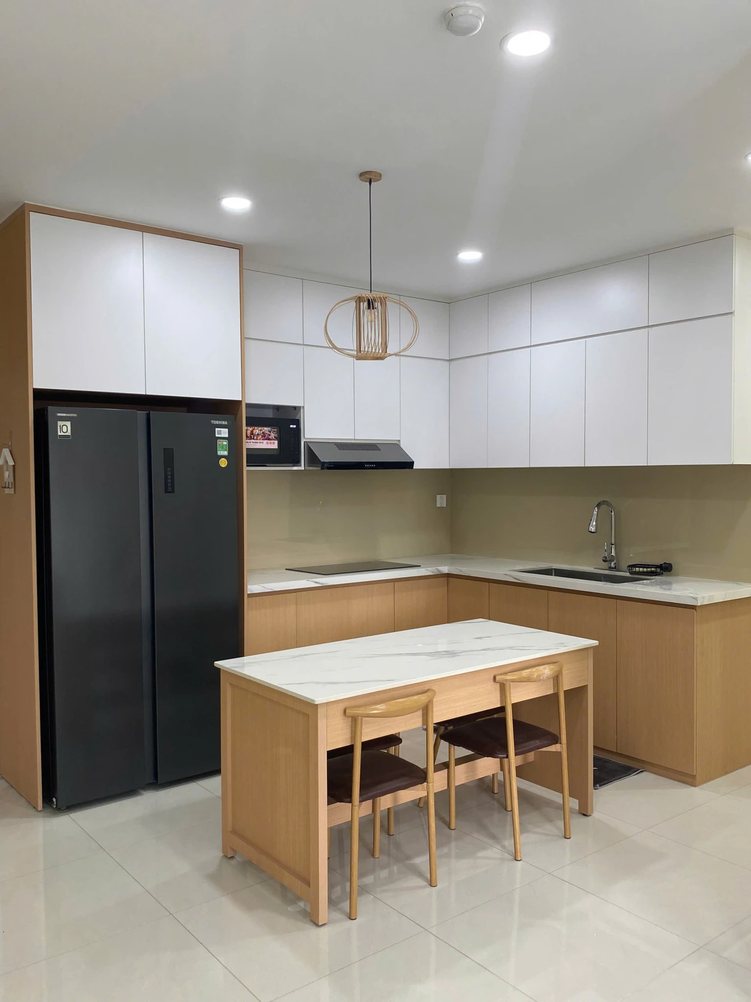 LAVIDA PLUS Q7 - CHO THUÊ CĂN 2PN FULL NỘI THẤT GIÁ 16tr/th, CẠNH ĐH RMIT, TĐT
