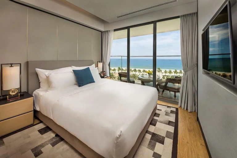 Chính chủ bán căn hộ studio view biển của The Soleil đối diện với biển Mỹ Khê, cho thuê 30tr/tháng
