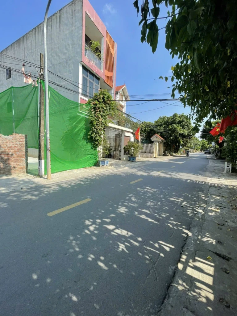 Cần tiền thanh khoản gấp mảnh đất đẹp, kinh doanh tốt, giá đầu tư cực hời