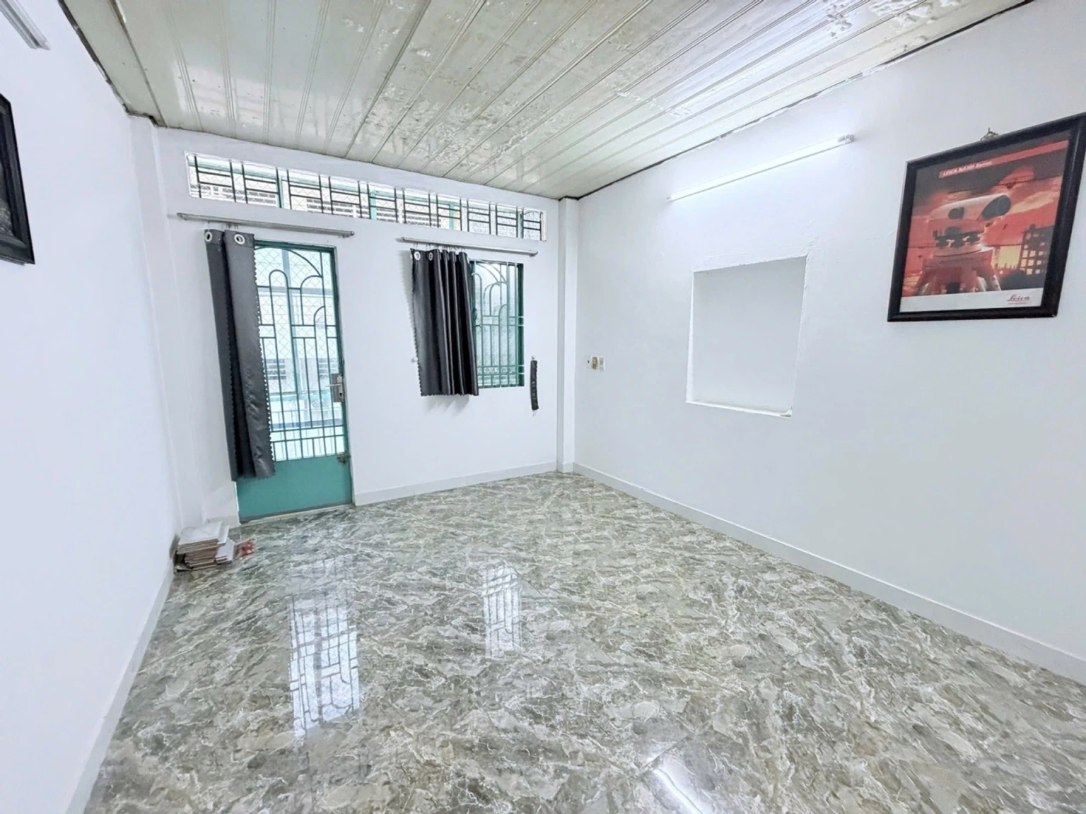 NGAY BÙI THẾ MỸ - TÂN BÌNH – 3 TẦNG KIÊN CỐ - NHÀ ĐẸP VUÔNG VỨC - 32M2 - 3 PHÒNG NGỦ - PHONG THỦY TỐT - HẺM 3 GÁC THOÁNG - GIÁ CHỈ NHỈNH 5 TỶ XÍU