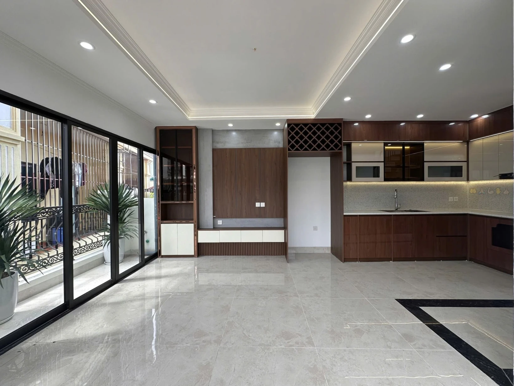 BÁN NHÀ 1150 ĐƯỜNG LÁNG