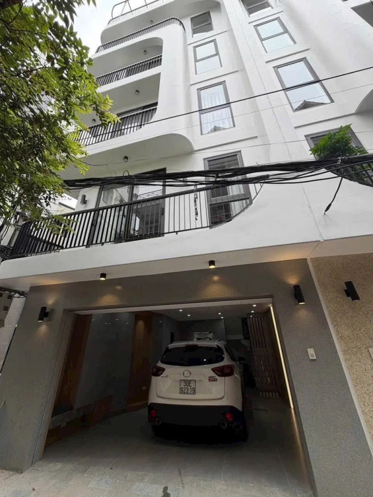 BÁN NHANH CHỈ HƠN 8 TỶ NHÀ CỔ LINH THẠCH BÀN 50M 6 TẦNG THANG MÁY - OTO VÀO ĐI THÔNG . K QUY HOẠCH , SỔ SẴN MUA BÁN NGAY