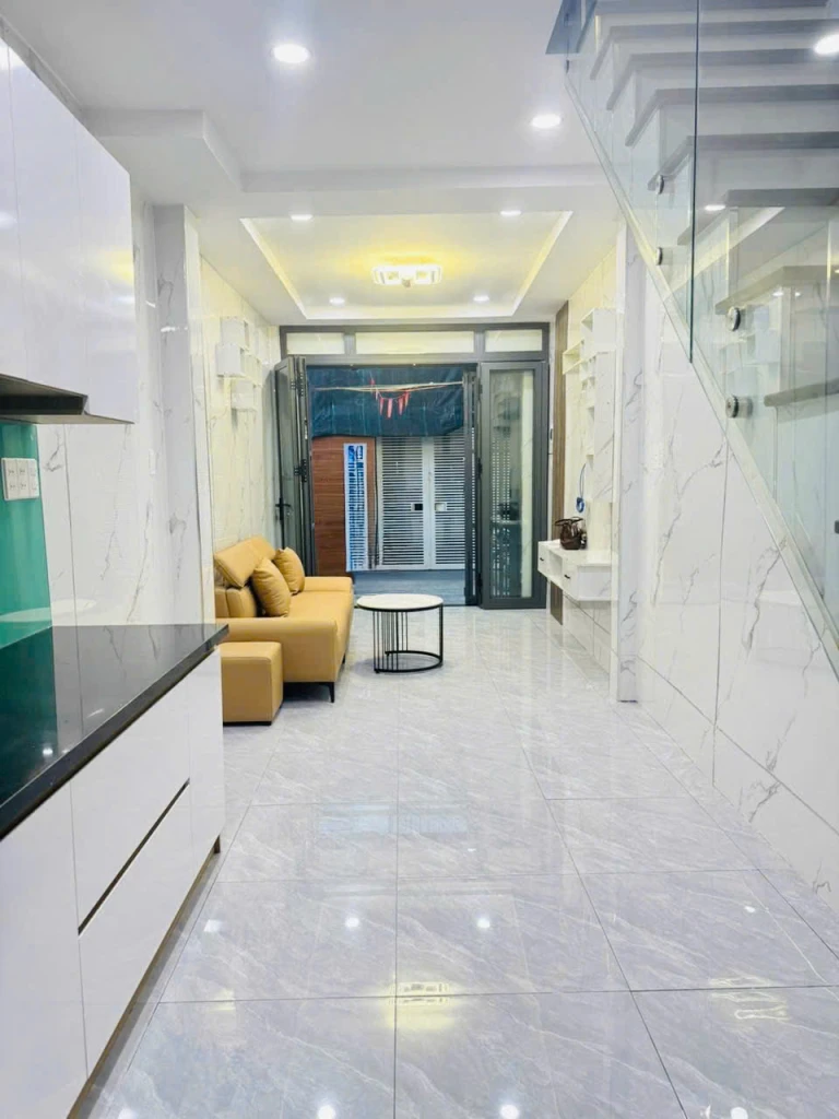 BÁN NHÀ MỚI KHU BÀN CỜ MUA BÁN SẦM UẤT (Sát chợ Xóm Mới), TTTP NHA TRANG.