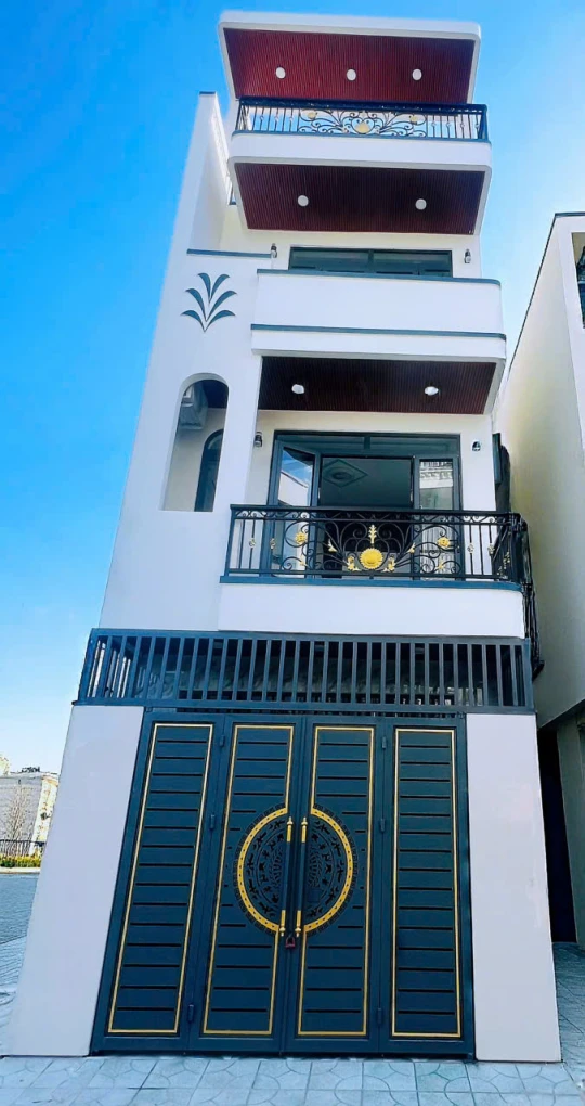 Nhà phố Xinh Tam Bình - 57m2 - 4 Tầng – Nhỉnh 5 tỷ - Đường ôtô tránh - Ôtô đỗ cửa
