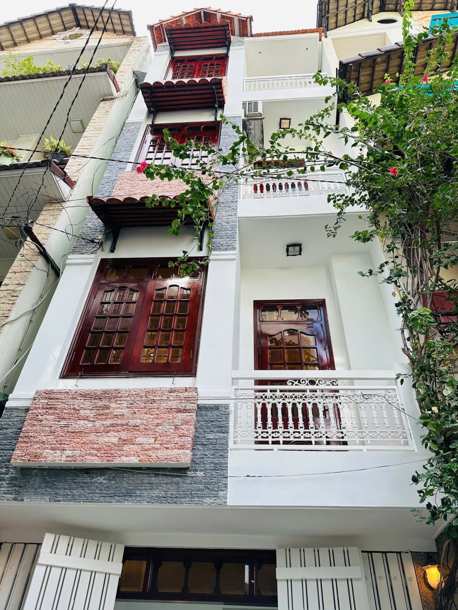 Bán nhà hẻm xe hơi thông Nguyễn Thái Bình, F4, Tân Bình _ Ngay khu sân bay
