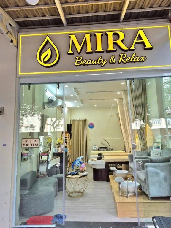 SANG NHƯỢNG GẤP TIỆM NAIL - GỘI ĐẦU – TÂN BÌNH, TP.HCM