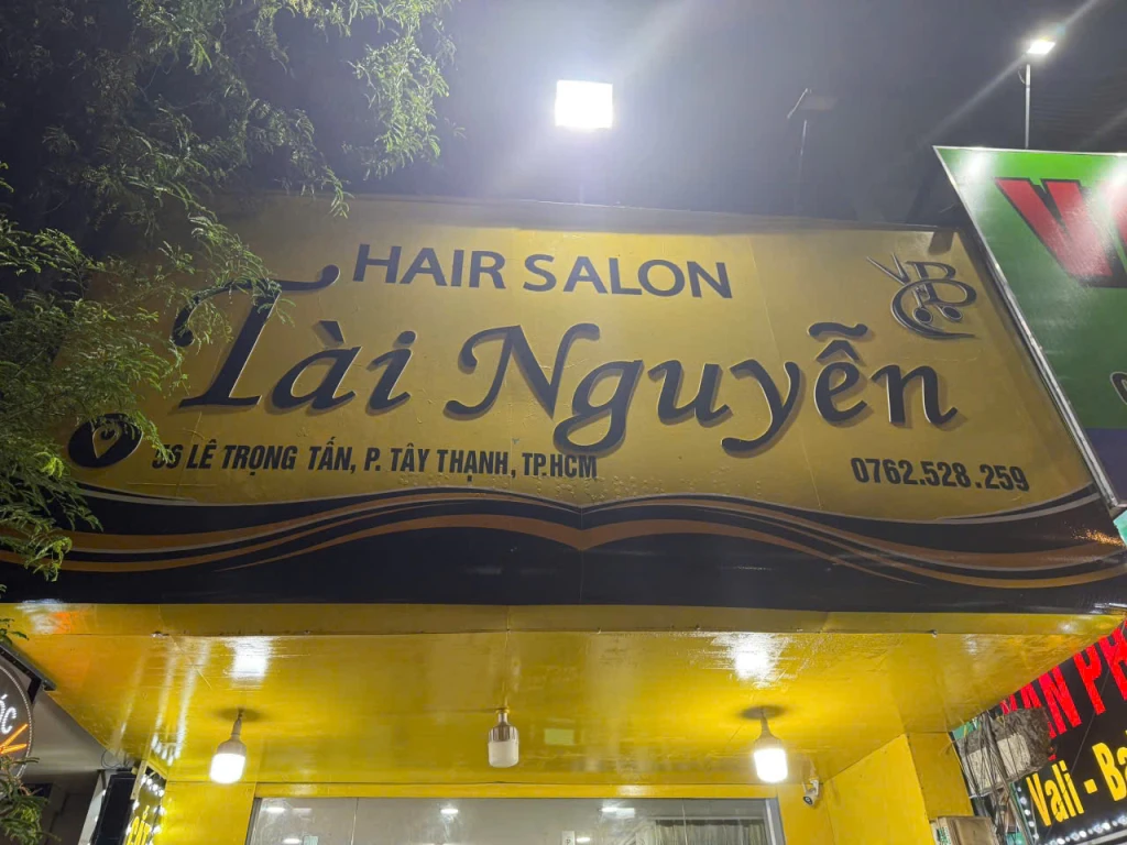 SANG NHƯỢNG SALON TÓC ĐANG HOẠT ĐỘNG – TRUNG TÂM QUẬN TÂN PHÚ