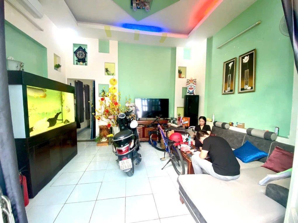 Chính chủ cần bán GẤP căn nhà diện tích 4,2*15m